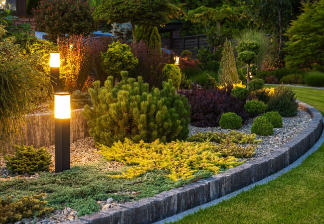 Beleuchtung eines Gartens